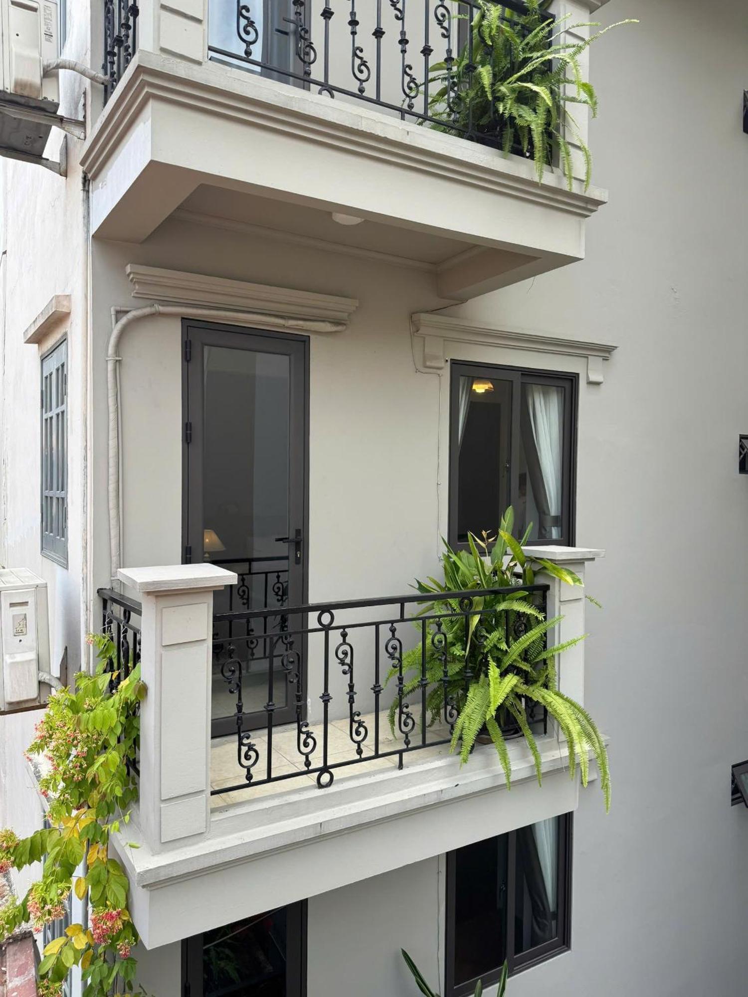 T Home Balcony Homestay Hanoi Exterior foto